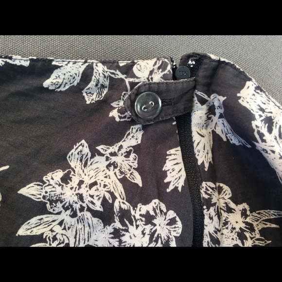 Beautiful full bird patterned  tulip skirt M - Picture 7 of 9